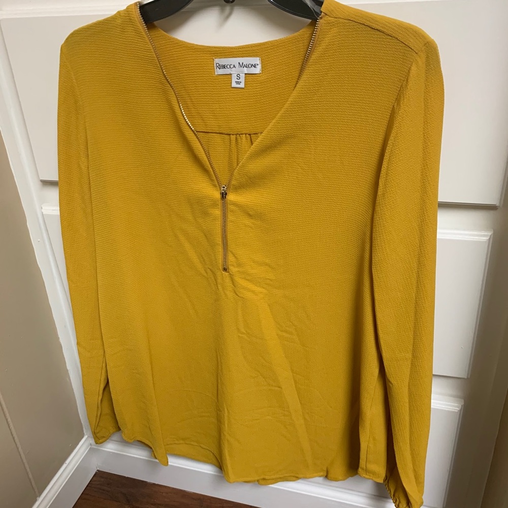 Mustard blouse
